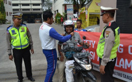 Gandeng Polisi, Honda Kampanyekan Aman Berkendara di Jalan Raya