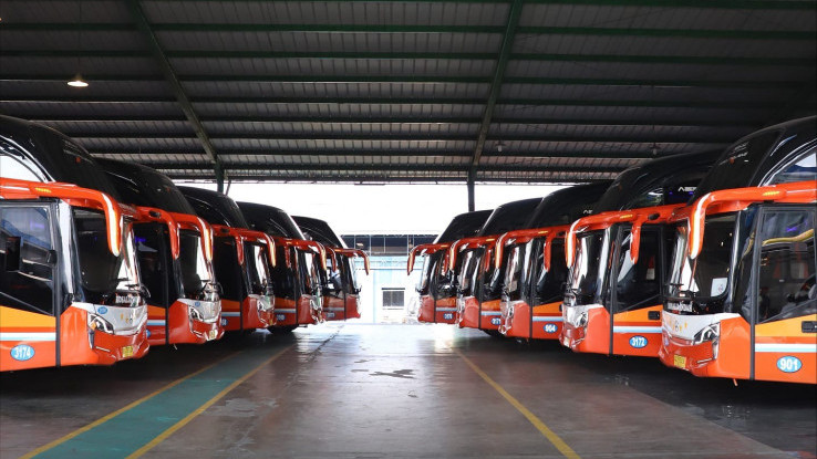 PO Rosalia Indah Rilis 10 Unit Bus Eksekutif Baru Dari Karoseri New Armada