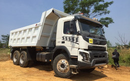 Ini Cara Kerja Sistem Dynamic Steering yang Bikin Nyetir Truk Volvo Bisa Pakai Satu Jari