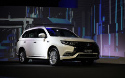 Mitsubishi Luncurkan Sistem Dendo Drive House untuk Mendukung Operasional Mobil Listrik 