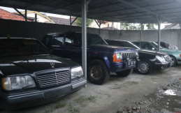Bens Auto Project, Bisa Tambal Interior Robek Mulai Rp450 Ribuan