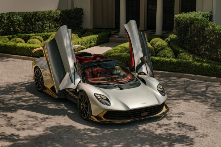 Aston Martin Valhalla Spider Meluncur, Supercar Hybrid Bertenaga 1.064 Dk dengan Atap Terbuka