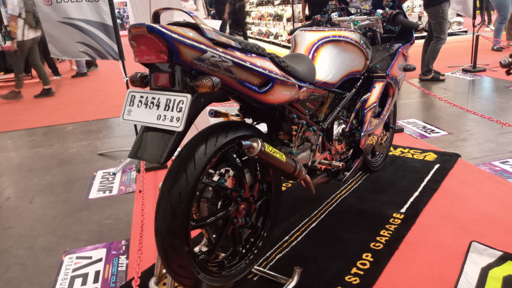 Perlakukan Ban Seperti Ini Jika Ditinggal Parkir Jangka Lama