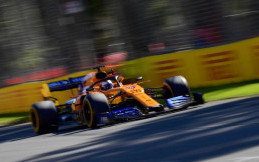 Desain Sayap Depan McLaren MCL35 Memaksimalkan Downforce