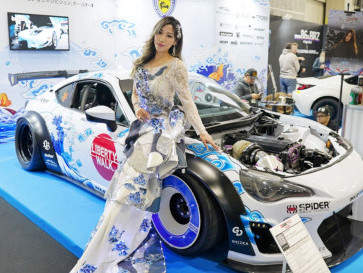 Toyota 86 Batik Mega Mendung Pamerkan Budaya Indonesia di Jepang