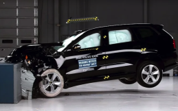 Volvo EX90 Raih Top Safety Pick+ saat Uji Tabrak IIHS, Ini Catatan Pentingnya