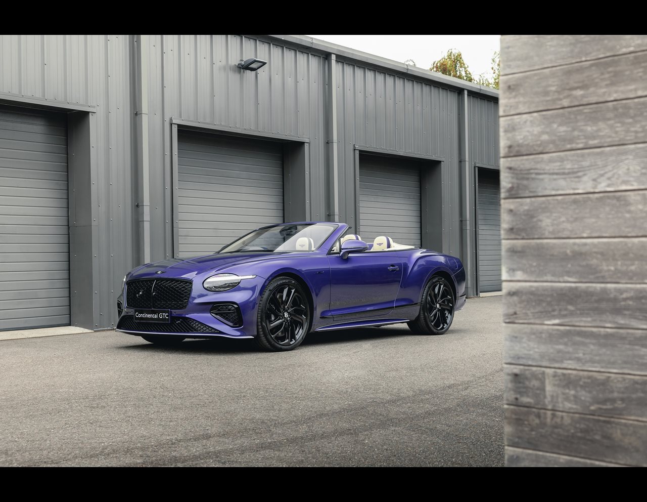 Bentley Continental GTC Speed Violette Bawa Kembali Era Keemasan