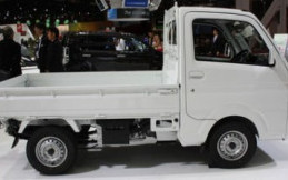 New Suzuki Carry Futura Siap Jadi Tandingan Gran Max dan Hi-Max