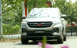 Miliki Sekarang Wuling Almaz dan Almaz RS, Bayar Bisa Nanti!