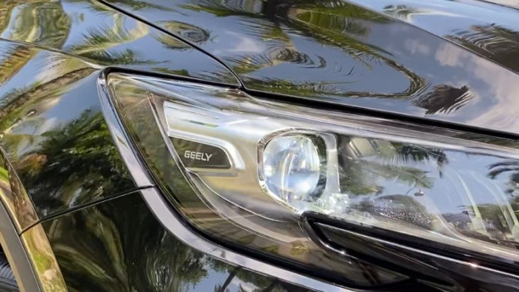 Geely Ungkap Ada Hubungan Induk dengan Aletra, Strategi Baru Sedang Dikaji