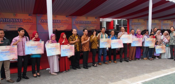 Program Daihatsu Setia Serahkan 10 Unit Rekondisi di Cirebon