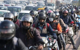 Kota Delhi Tak Terima Lagi Pendaftaran Motor Bensin Mulai 2028