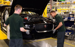 Jaguar Land Rover akan Aktifkan Fasilitas Eropa Penuhi Permintaan Tiongkok