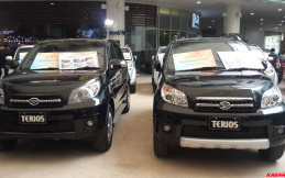 Daihatsu Serahkan 40 Mobil Rekondisi kepada Pelanggan Jabodetabek