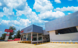 Hino Buka Diler Terbesar di Sumatera
