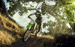 Bulan Ini Kawasaki Mulai Pasarkan KLX230R, Berikut Harganya