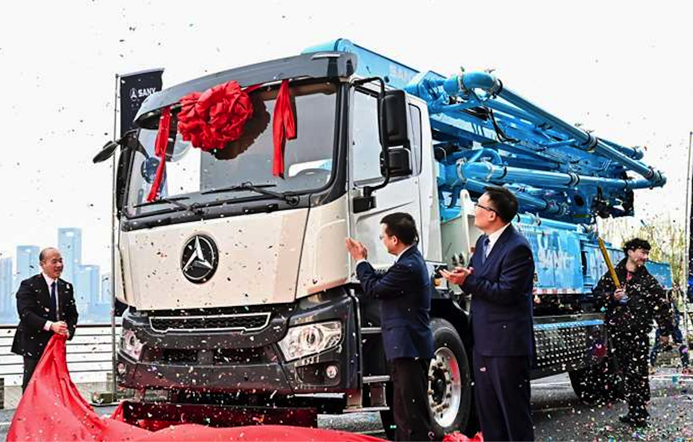 Sany Luncurkan Truk Pompa Hybrid Pertama di Dunia, Jarak Tembus 1.400 Km