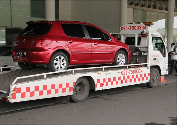Astra Peugeot Permudah Korban Banjir dengan Diskon Perbaikan 25%