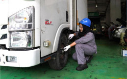 Inspiratif, Dua Sosok Kartini Modern yang Menggeluti Bidang Kendaraan Komersial