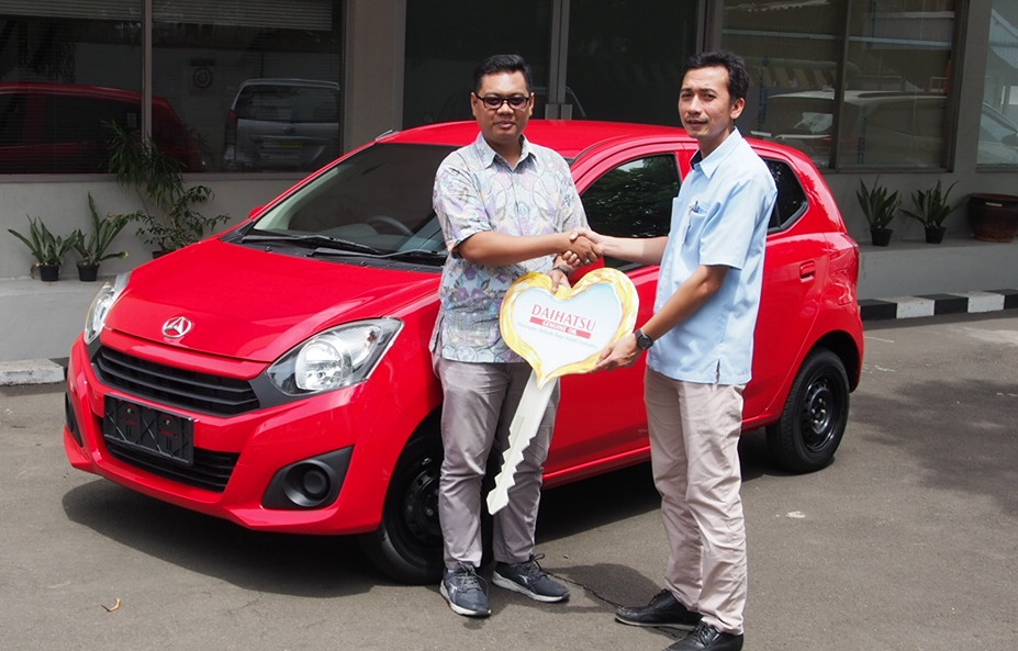 Rutin Pakai Pelumas DGO, Pria Beruntung Ini Mendapat Daihatsu Ayla 