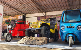 Bisa Test Drive, Gelis Pamer 5 Kendaraan Listrik di IEMS 2021