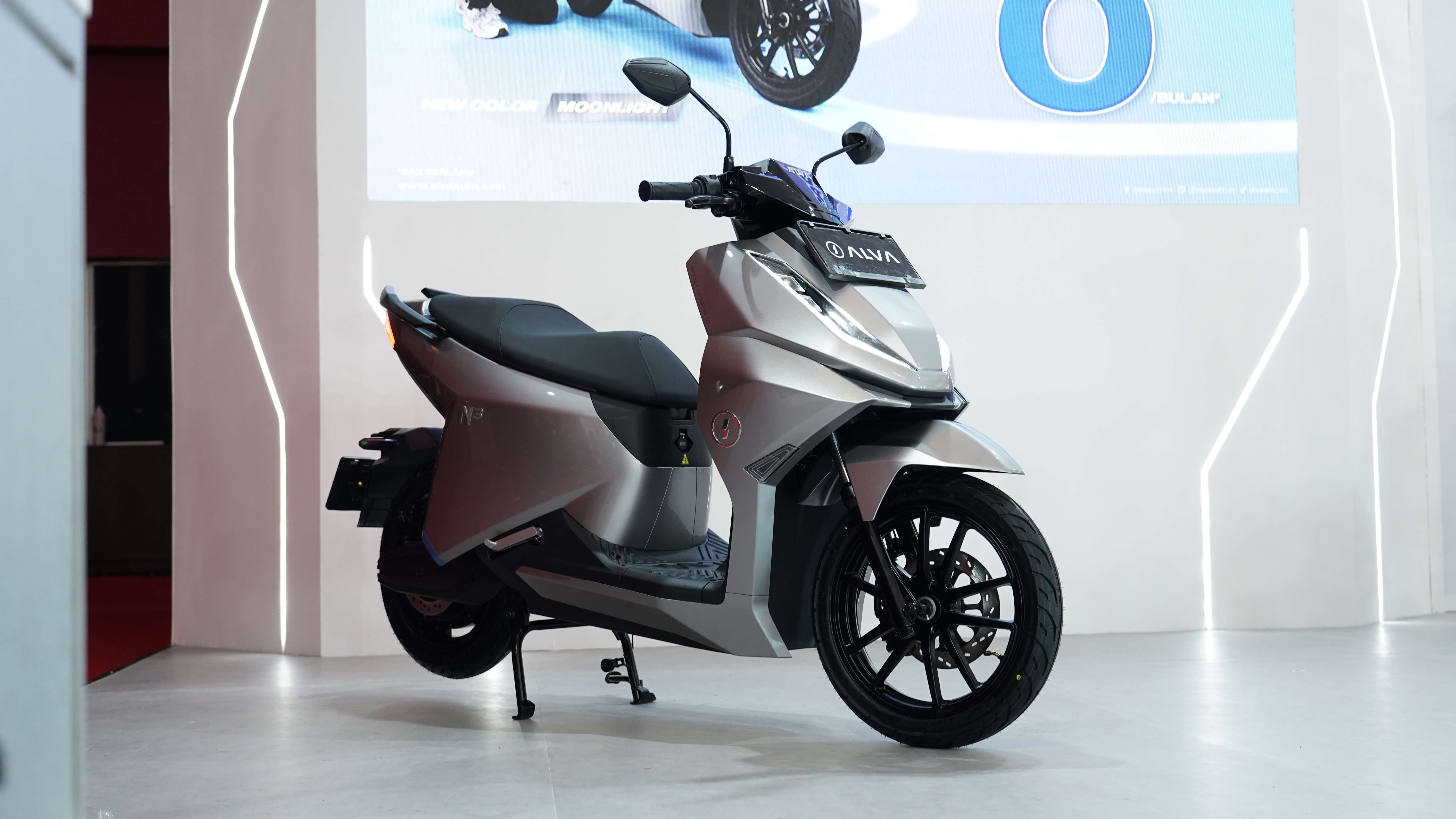 Alva N3 Next Gen Resmi Mengaspal, Jarak Tempuh Sampai 140 Km