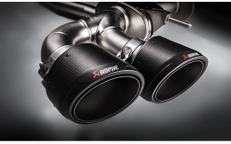 Akrapovic Luncurkan Knalpot Terbaru untuk Nissan GT-R R35, Sudah Bisa Dipesan di Indonesia!