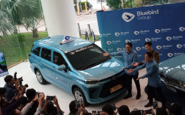 Bluebird Akan Tambah 500 Mobil Listrik untuk Armadanya