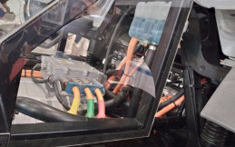 AMP Sediakan Jasa Konversi Mobil Niaga dan Komersial di GIICOMVEC 2024, Intip Detailnya