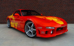 Mazda RX-7 di 2 Fast And 2 Furious di Lelang