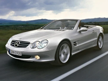 Pesona Mercedes-Benz SL R230: Dari Roadster ke Coupe