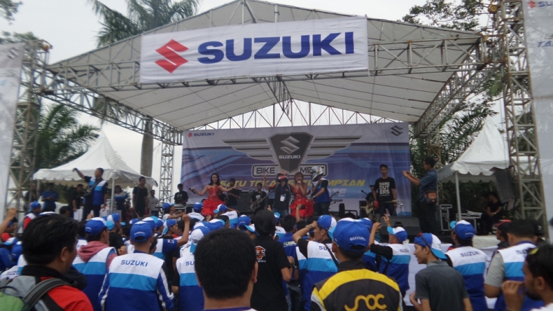 Suzuki Rayakan Kebersamaan dengan Ribuan Bikers di 7 Kota