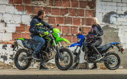 Intip Spesifikasi Kawasaki KLX230 SM, Supermoto Produksi Lokal