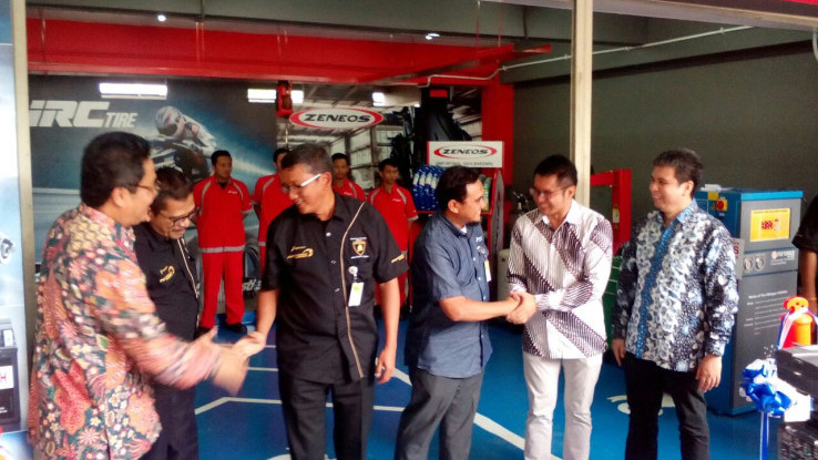 Pertamina Resmikan Bright Olimart Modern