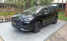 Pasar PHEV Indonesia Memanas di Agustus 2026: BYD M6 DM Makin Perkasa, DFSK E5 Plus Belum Terlihat