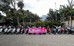 Ketika Komunitas Cewek Kece Lady Bikers Scoopy Dandan Bergaya Retro