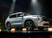 Resmi Meluncur, Intip Spesifikasi dan Harga Mitsubishi Outlander PHEV Terbaru