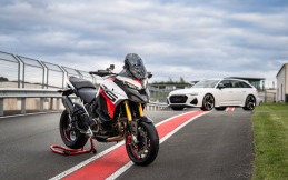 Ducati Multistrada V4 RS, Motor Adventure Berkamuflase Superbike