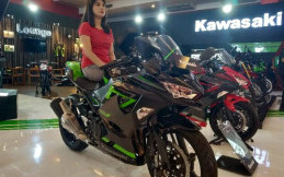 Kawasaki Mau Bawa 3 Motor Sport Baru di GIIAS 2019
