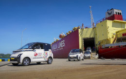 Proses Persiapan 50 Wuling Air ev yang telah Tiba di NTT untuk KTT ASEAN 2023