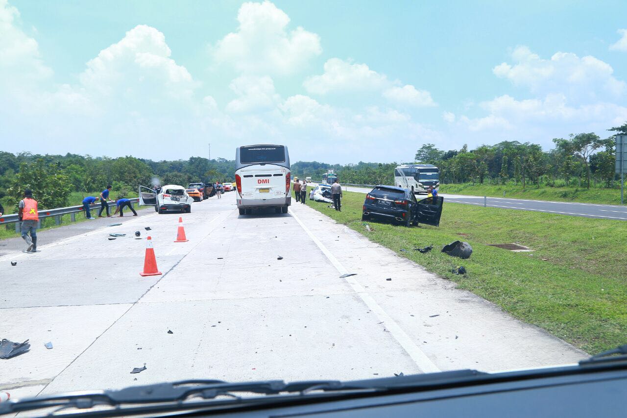 Kecelakaan Rombongan Lamborghini di KM 88 Tol Cipali, Begini Kronologinya
