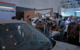 Angkat Kendaraan Listrik, Menperin Nilai GIIAS Surabaya 2021 Mampu Majukan Ekonomi Lokal