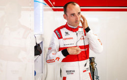 Robert Kubica akan Tampil di Sirkuit Silverstone, Balapan?
