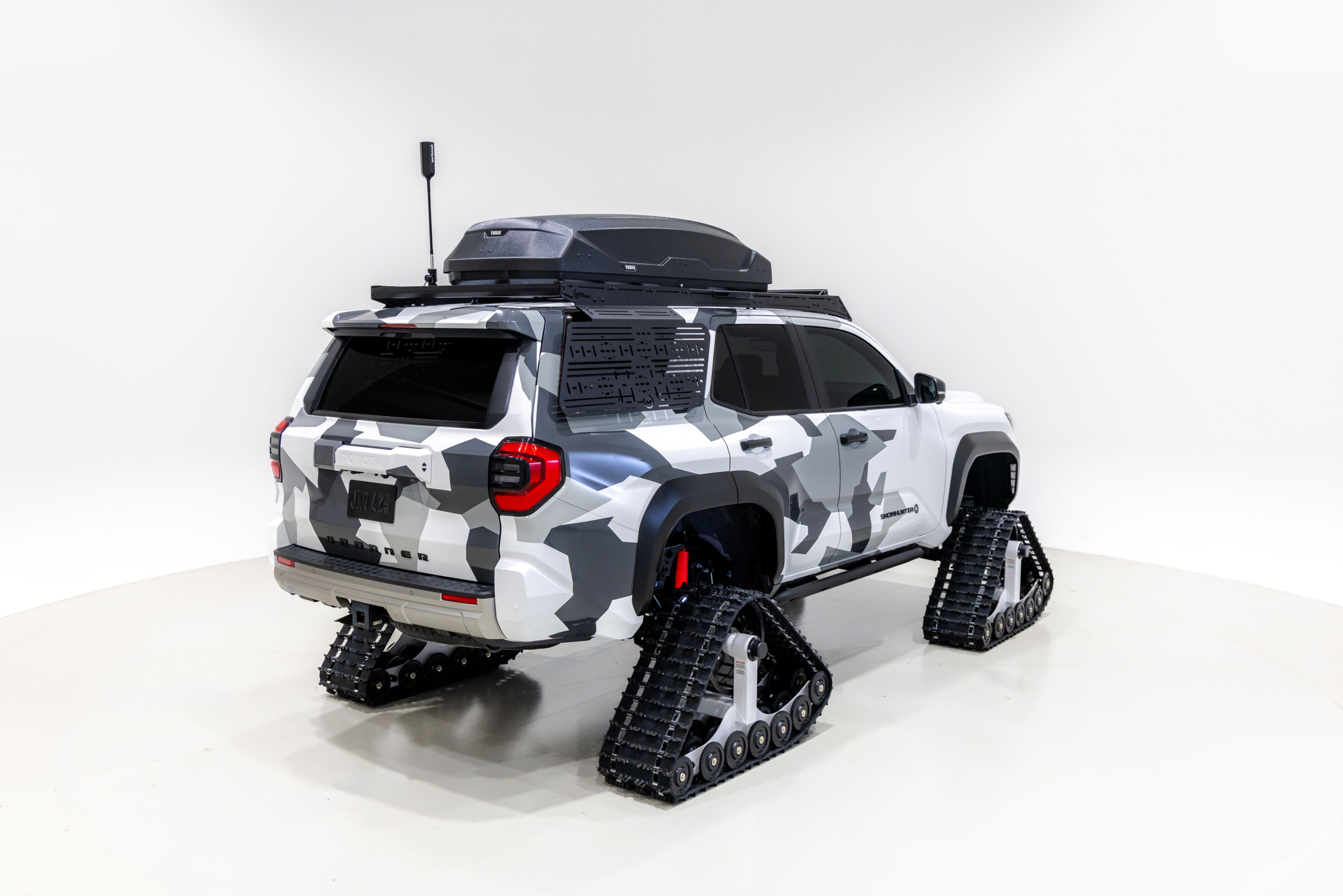 Toyota Snowhunter Concept