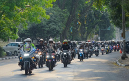 FDR Day 2023 Cetak Rekor Muri, Menggelindingkan Ban Motor Sejauh 10 Km