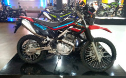 Baru Meluncur 2 Pekan di Jakarta Fair, Kawasaki KLX 230 Laku Puluhan Unit 