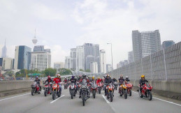 19 Ribu Komunitas Pecinta Ducati Ramaikan Gelaran We Ride As One Secara Global