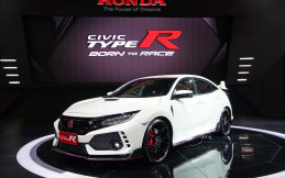 Baru 4 Hari Meluncur Di GIIAS, Honda Civic Type R Terjual 15 Unit 