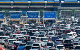 Hadapi Arus Mudik dan Balik, Tol Jakarta Cikampek Akan Diberlakukan One Way