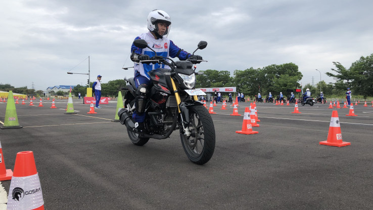 Instruktur Safety Riding Honda Diuji Kemampuannya di AHSRIC 2025